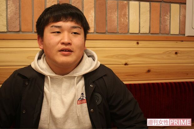 現在は大学1年生の哲也さん