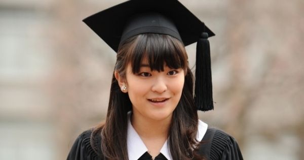  昨年3月、ICUを卒業された眞子さま。妹には大学のアドバイスを?