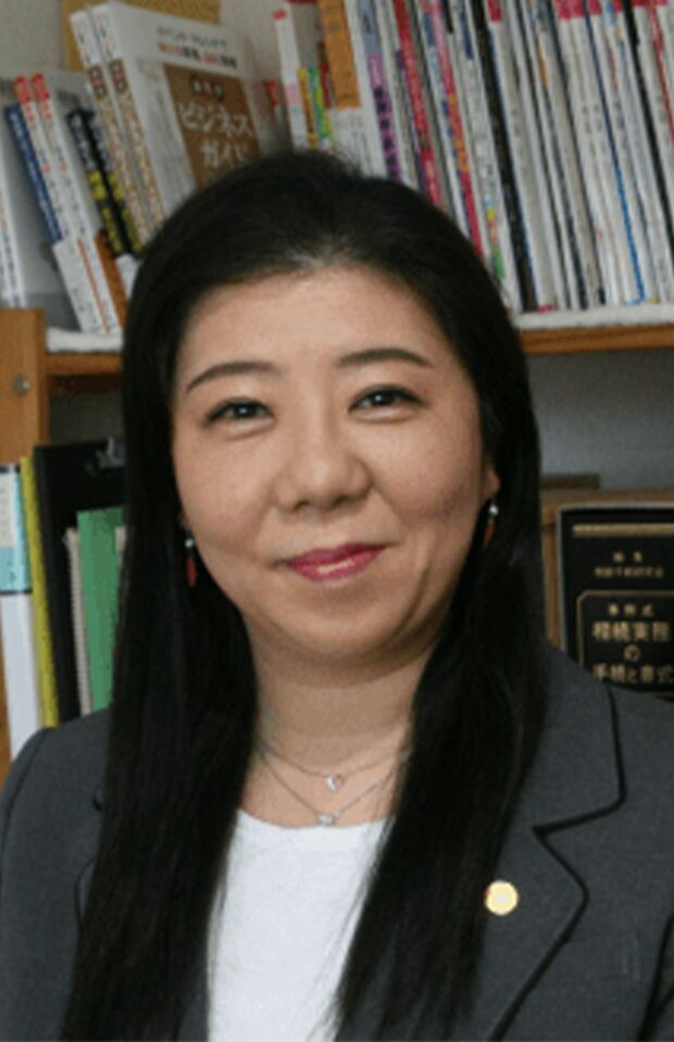 明石久美さん●相続専門の行政書士。『配偶者が亡くなったときにやるべきこと』（PHP研究所）、『人に迷惑をかけない終活』（オレンジページ）など著書多数。