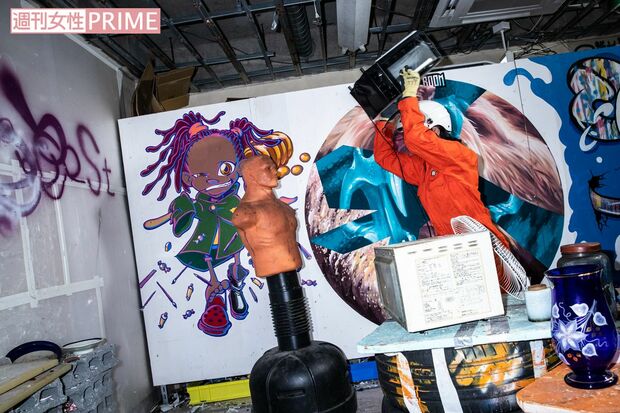 『REEAST ROOM』でぶっ壊し体験！　撮影／矢島泰輔