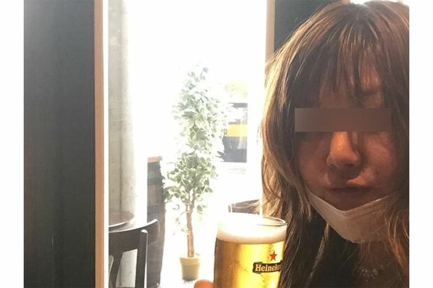 小山麻代容疑者(SNSより)