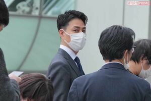 1月27日、フジテレビの“やり直し会見”の受付を待つ長蛇の列に並んでいた木村拓也アナウンサー