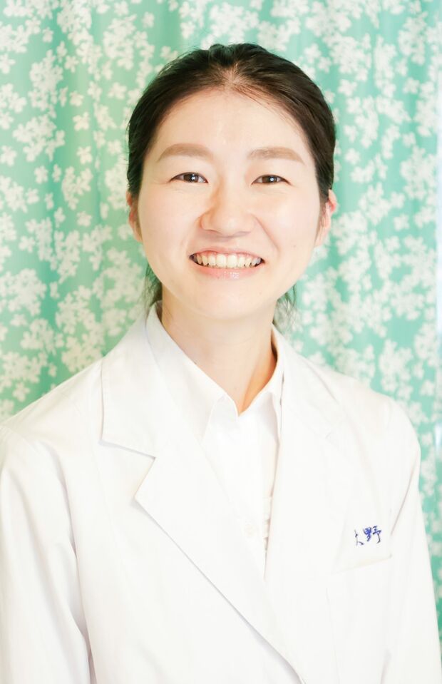 大野沙織さん●鍼灸師。「心合いの風鍼灸院」院長。現在はひとつの腎臓で生活している。腎臓の養生を発信するYouTubeチャンネル「腎機能アップ！ちゃんねる」は、登録者12.5万人の人気ぶり。