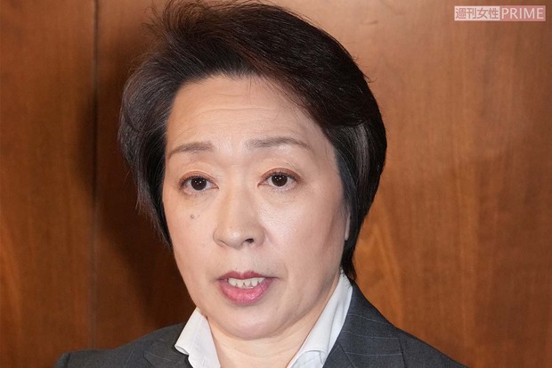 不記載問題をめぐる参院政治倫理審査会に出席後、取材を受ける橋本聖子参議院議員(2024年3月)