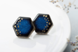 佳子さまが着用された美濃焼のイヤリング（販売元ECサイトより）