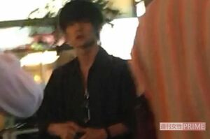 打ち上げに歩いてやってきた窪田