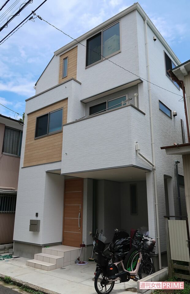 犯行現場となった容疑者の自宅