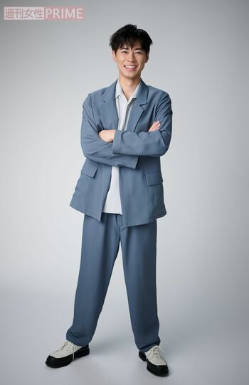 戸塚純貴　撮影／渡邉智裕　ヘアメイク／中島康平（UNVICIOUS）　スタイリング／鬼塚美代子（アンジュ）