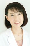 吉木伸子先生●よしき銀座クリニック院長。平成5年横浜市立大学医学部卒業後、慶應義塾大学病院皮膚科学教室、浦和市立病院（現さいたま市立病院）皮膚科勤務などを経て平成10年よしき皮膚科クリニック銀座開業、令和5年よしき銀座クリニック開業。