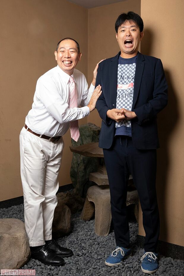 お茶目なあるある探検隊ポーズのレギュラー　撮影／矢島泰輔