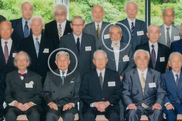 陛下のご出席の時間が大幅に減った同窓会。右上が正雄さん。平成27（2015）年10月