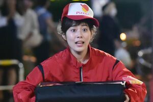 世間知らずのカホコは、アルバイトなどを初体験するたびに、“こんなの初めて”と感嘆し、驚きの経験をしていく　(c)日本テレビ