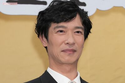 『VIVANT』「日本語の看板」映り込む“雑演出”にツッコミ殺到の一方、ド派手ジェット機チャーターで〈制作…