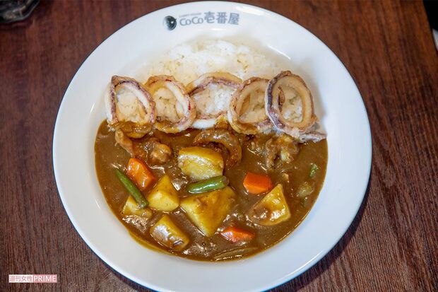 CoCo壱番屋のイカフライトッピングのカレー