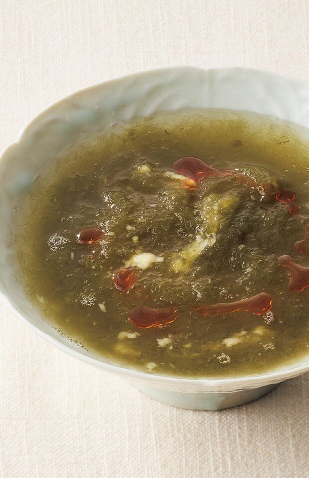 とろろ昆布のサンラースープ