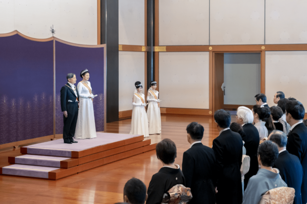 新年祝賀の儀にはローブデコルテにティアラ、勲章を着けた正装で参加(2025年1月1日)※写真/宮内庁提供