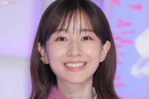 『タコハイ』CMでは田中みな実のネイティブ英語も話題