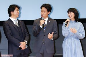 （左から）上川隆也、大泉洋、松たか子　撮影／佐藤靖彦