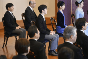 講書始の儀には天皇、皇后両陛下をはじめ皇族方が出席(2026年1月9日)写真/共同通信