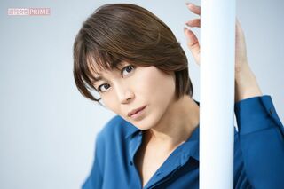 中山美穂さんのお別れ会で小泉今日子が弔辞の一方「来てないの？」親友