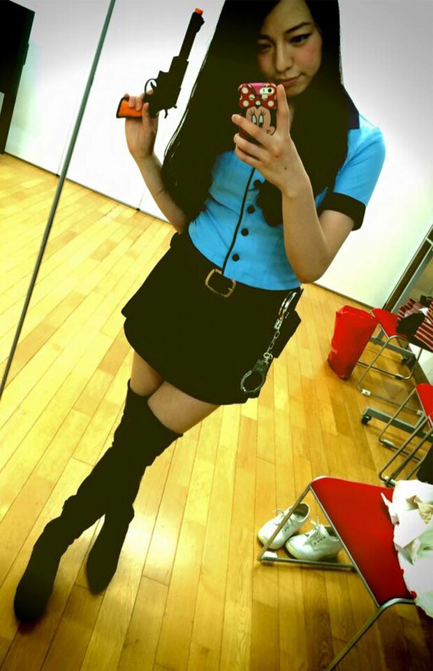 レースクイーン時代の元谷百合奈氏（本人ツイッターより）