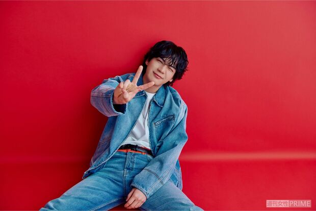 JO1 豆原一成 撮影/山田智絵、ヘアメイク/西尾さゆり、スタイリスト/岡本健太郎