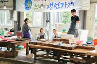 BTSのVもハマったNetflix『私たちのブルース』が完結!「毎回泣ける」ハンカチ必携の落涙ポイント