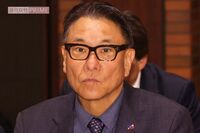 ヤクルトスワローズの大失速に《失速って言うより収束》2軍で最下位・借金31の池山隆寛監督の“イケイケ采…