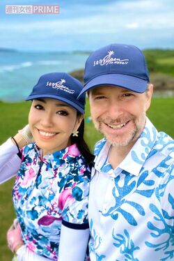 アメリカ人の夫の愛称は“テディ”。今年7月に結婚9周年を迎えるおしどり夫婦だ