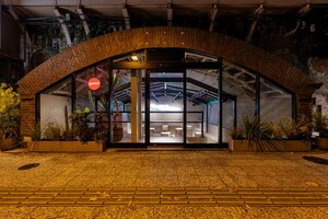 喫煙所『THE TOBACCO|2:50.76』の外観