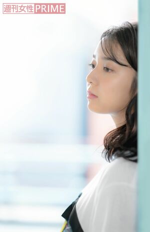 上白石萌音　撮影／佐藤靖彦