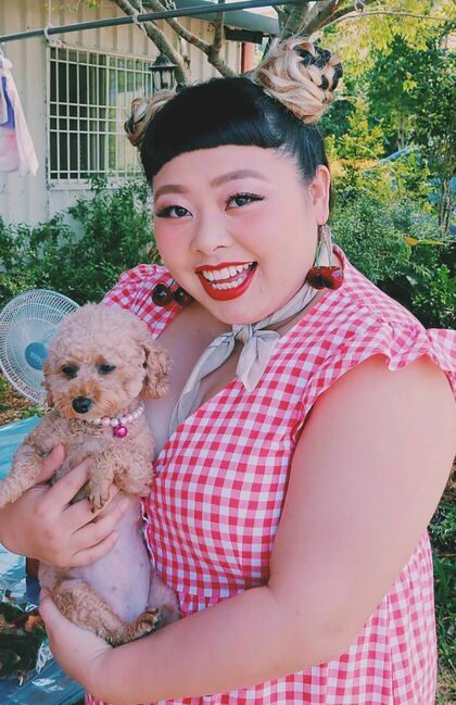 台湾でのワールドツアー記者会見を前に、犬との癒しツーショット