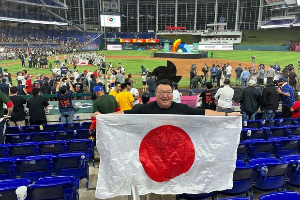WBCで決勝戦を観戦し話題になった鳥海高太朗さん