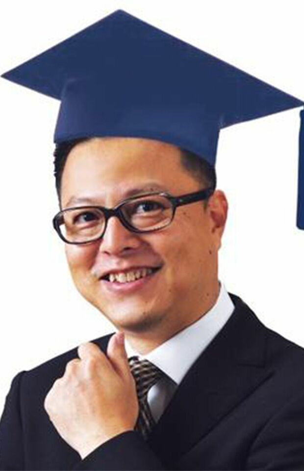 黒川勇人さん●「缶詰博士」（公益社団法人日本缶詰協会公認）としてテレビ、ラジオ、雑誌などさまざまなメディアで缶詰の魅力について発信。現在までに日本を含め世界53か国、2万缶以上の缶詰を実食している。