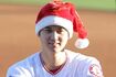 2019年2月19日、ロサンゼルス・エンゼルス時代にサンタの帽子を被った大谷翔平／産経ビジュアル