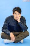 岡田健史　撮影／佐藤靖彦