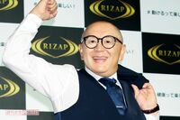 松村邦洋、デビュー30周年 彼の澄んだ瞳を見て、旧友の放送作家が思い出したこと