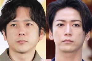 左から二宮和也、亀梨和也