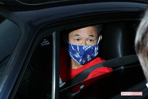 '17年と'20年にカズを直撃取材。記者をイジるなど対応はキングだ