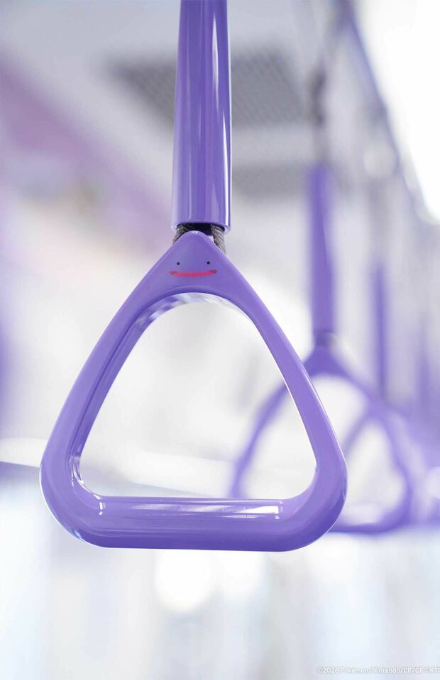 ポケモンとのコラボでメタモンに“ジャック”された東京メトロ半蔵門線（『ポケモン情報局』公式Xより）