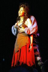 ’02年ミュージカル『ラ・マンチャの男』でアルドンサ役を熱演する松たか子