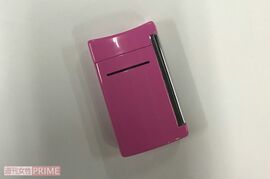 小泉さんからいただいたライターは、なくすのが怖いためここぞというときに使っているそう