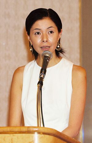 アナウンサー当時の阿部さん。不遇な時代も長くアナウンサーとしての仕事がない時期もあった