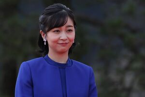 偕楽園を訪問し、桜の植樹式典に出席された（3月16日・水戸市）