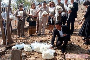 今年の1月に行われた現場での献花