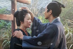 澪と小松原の恋の行方はどうなるのか　(c)NHK