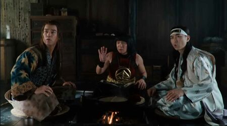人気シリーズの三太郎は2015年から(au公式YouTubeより)