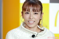 若槻千夏「ママはこれ!」娘とレンタルビデオ選び、テレビ出演激減でも余裕の理由