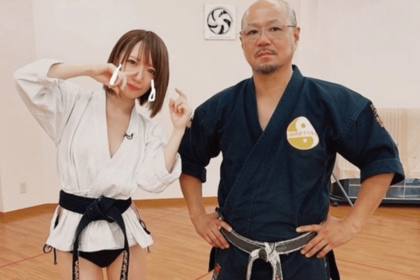 セクシー空手を披露した清水あいり（本人公式インスタグラムより）