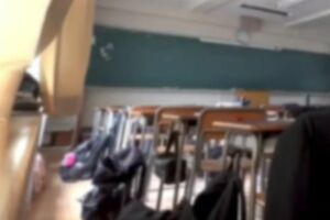 拡散された“盗難動画”（SNSより、編集部が一部加工）